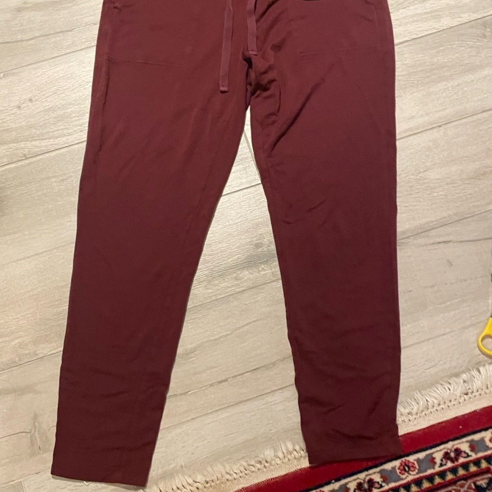 Women’s Burgundy pants with pockets (comfortable)